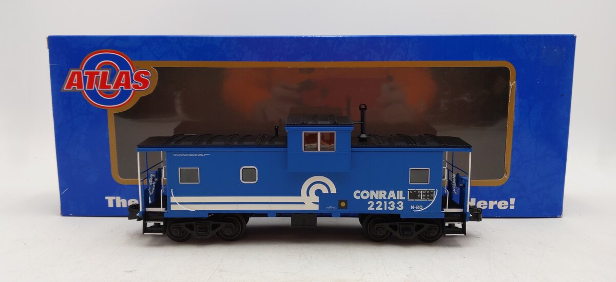 Atlas 6608-2 Conrail Extended Vision Caboose #22133 (3-Rail) EX/Box