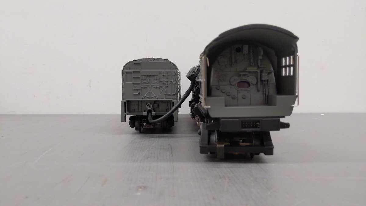 MTH 30-1188-1 Union Pacific 4-6-6-4 Challenger Steam Locomotive w/PS2 #3983 EX/Box