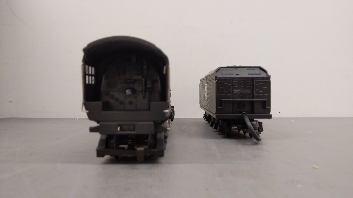 MTH 30-1196-1 Western Pacific 4-6-6-4 Challenger Steam Engine w/PS2 #402 EX/Box