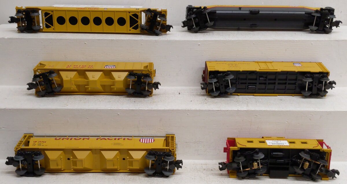 MTH 30-7005 O Union Pacific RailKing Freight Car Set (Set of 6) EX/Box