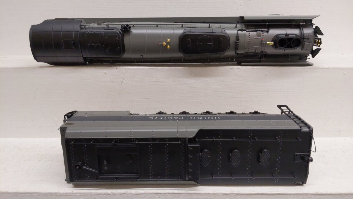 MTH 20-3533-1 O Gauge Union Pacific FEF-3 4-8-4 Steam Engine & Tender w/ PS 3.0 EX/Box