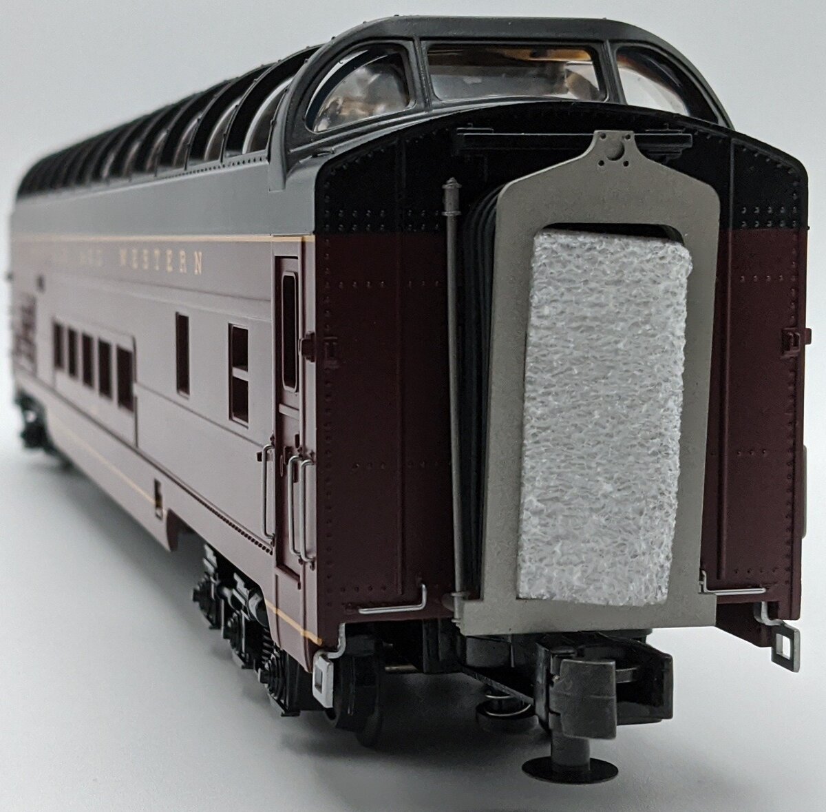 MTH 20-67145 Norfolk & Western 70’ ABS Full Length Vista Dome Passenger Car EX/Box