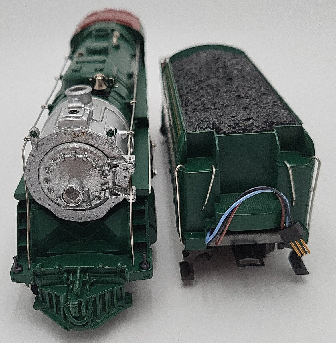 Lionel 6-8309 O Gauge Southern 2-8-2 Mikado Steam Locomotive & Tender #4501 LN/Box