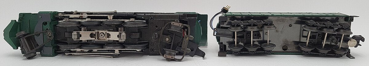 Lionel 6-8309 O Gauge Southern 2-8-2 Mikado Steam Locomotive & Tender #4501 LN/Box