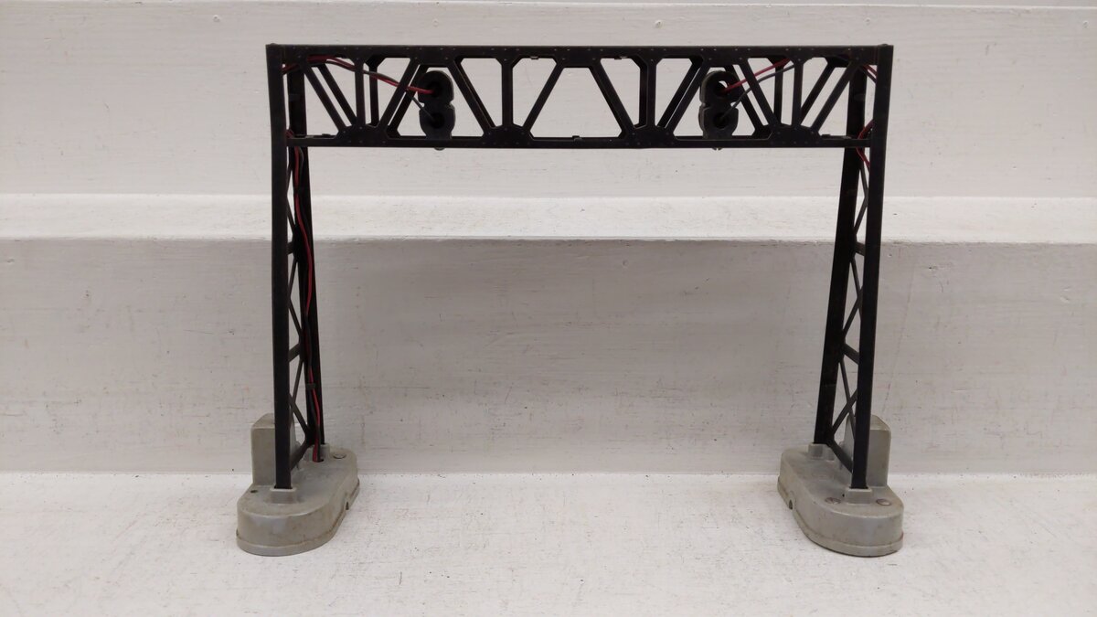 Lionel 450 Vintage O Postwar Operating Signal Bridge VG/Box