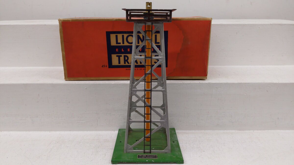 Lionel 494 Vintage O Rotating Tinplate Beacon Tower VG/Box