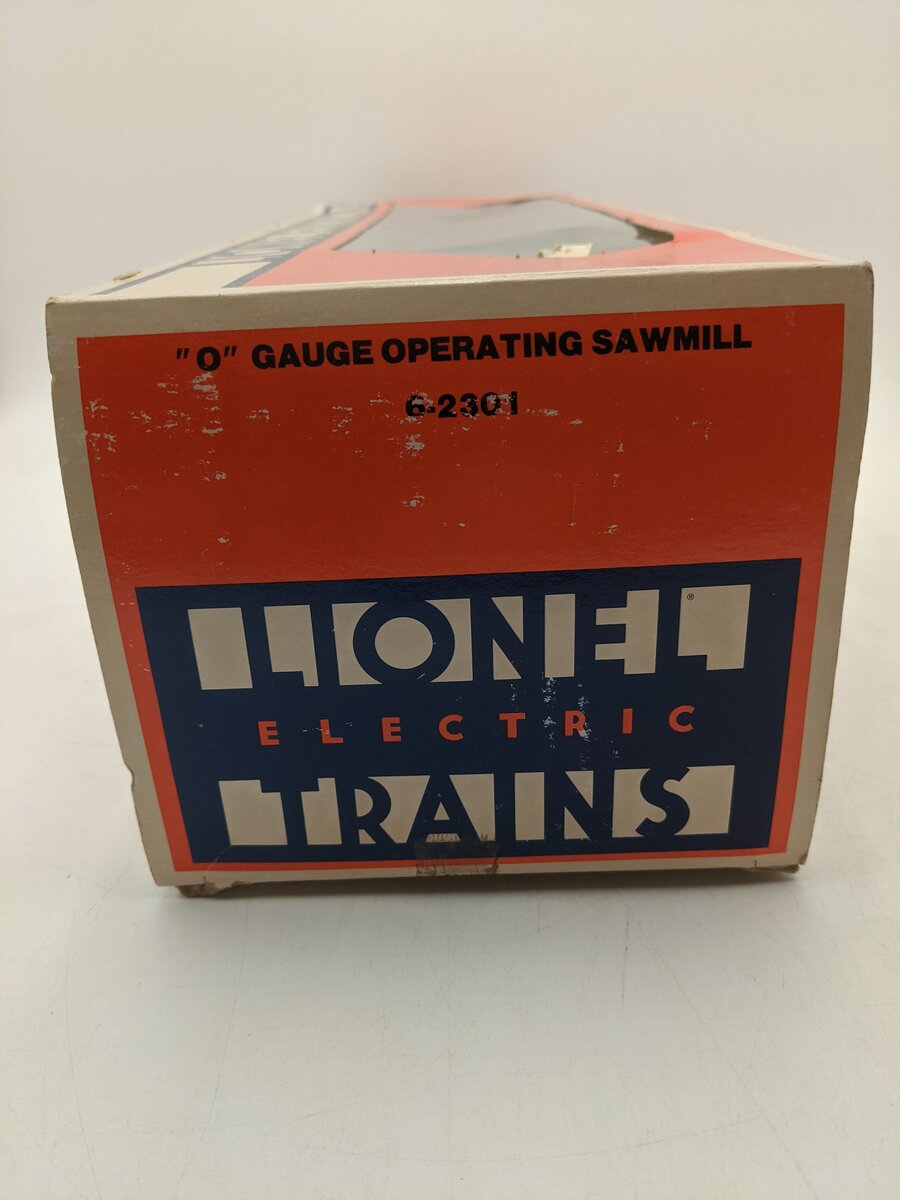 Lionel 6-2301 O Gauge Operating Sawmill EX/Box