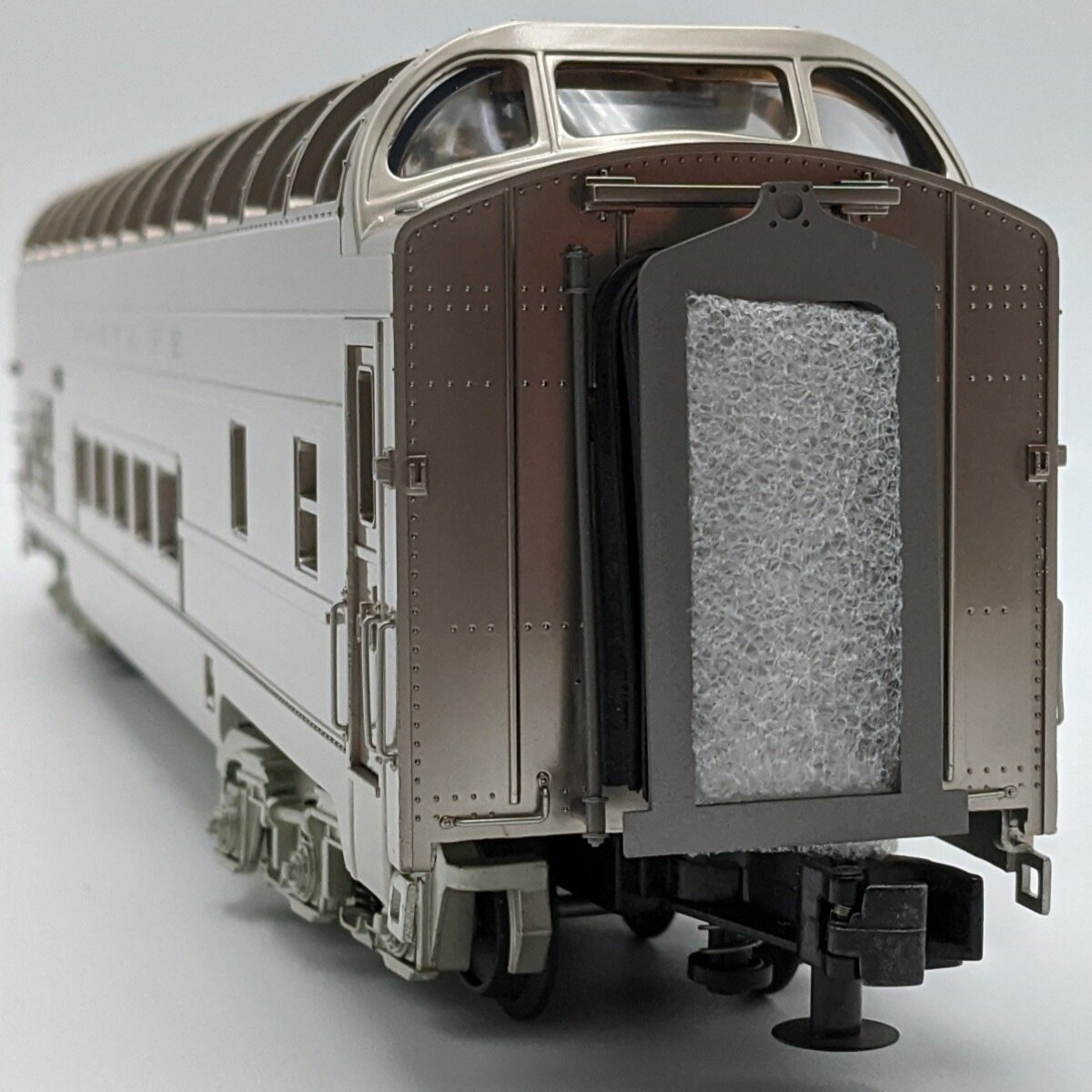 MTH 20-67136 O Gauge Santa Fe 70’ Full Length Smooth Vista Dome #518 NIB