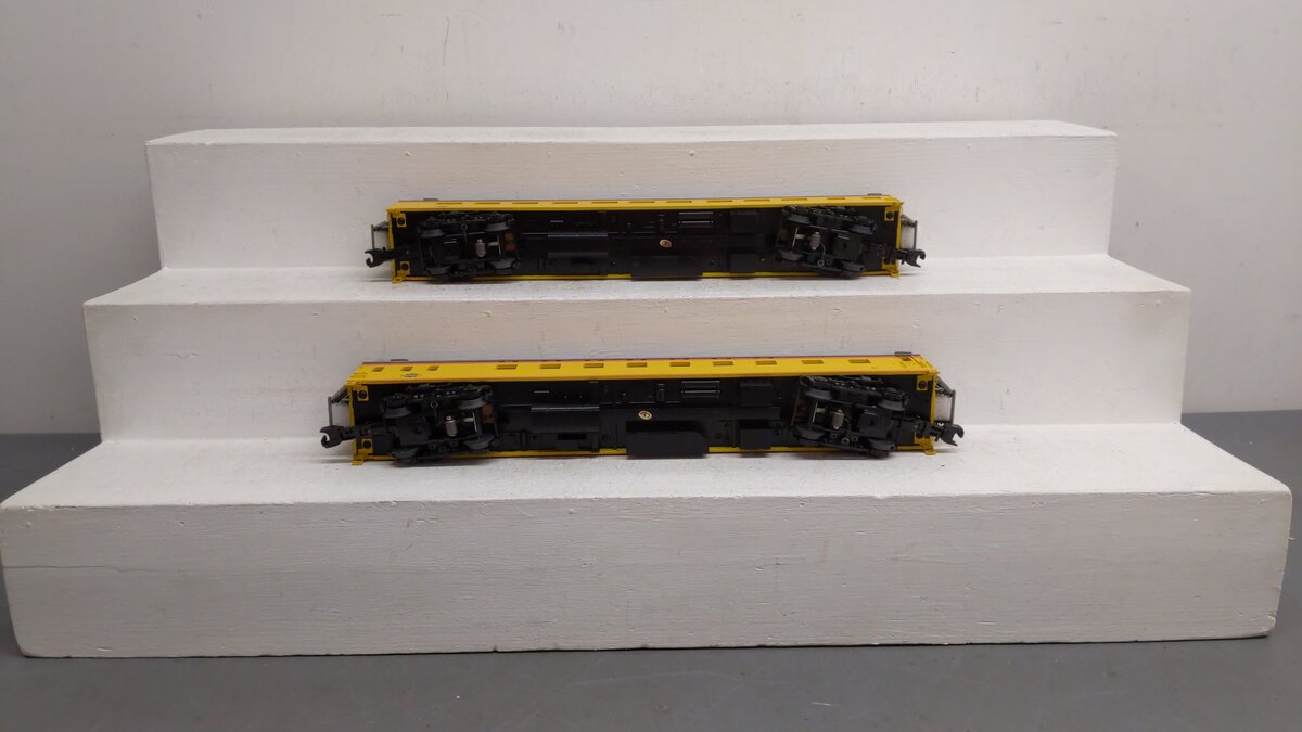 MTH 20-66249 O Chessie 70' Smooth Sleeper/Diner