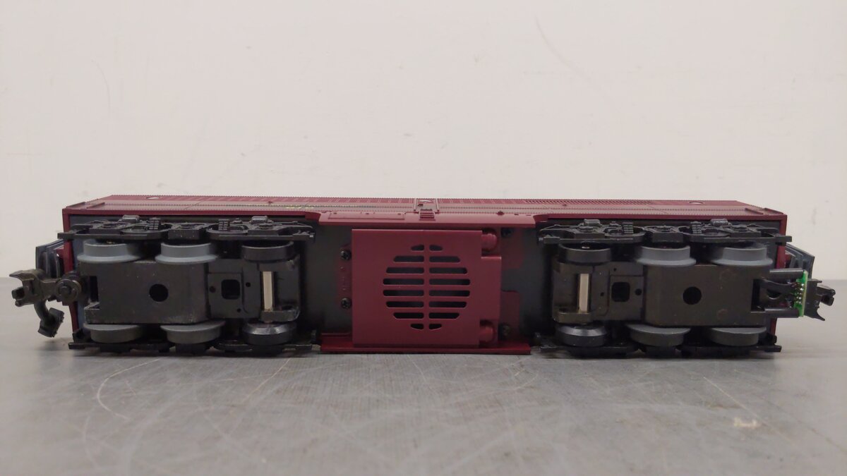 MTH 30-2196-3 Lehigh Valley Alco PA B Unit Non-Powered Diesel Engine EX/Box