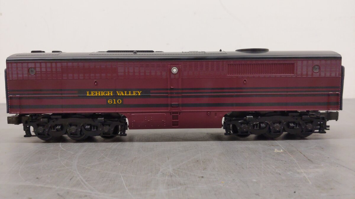 MTH 30-2196-3 Lehigh Valley Alco PA B Unit Non-Powered Diesel Engine EX/Box