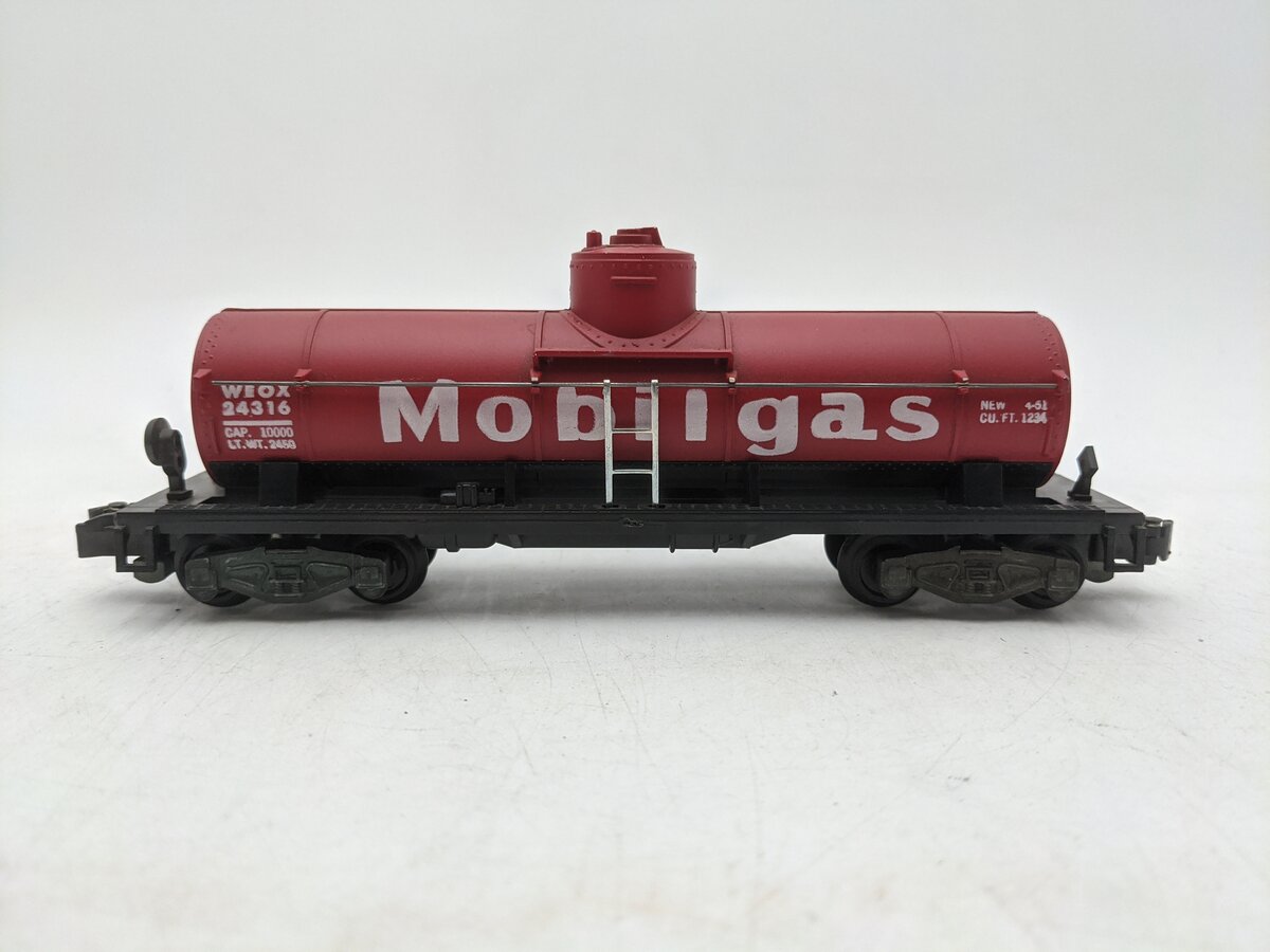 American Flyer 24316 Vintage S Gauge Mobilgas Single Dome Tank Car EX