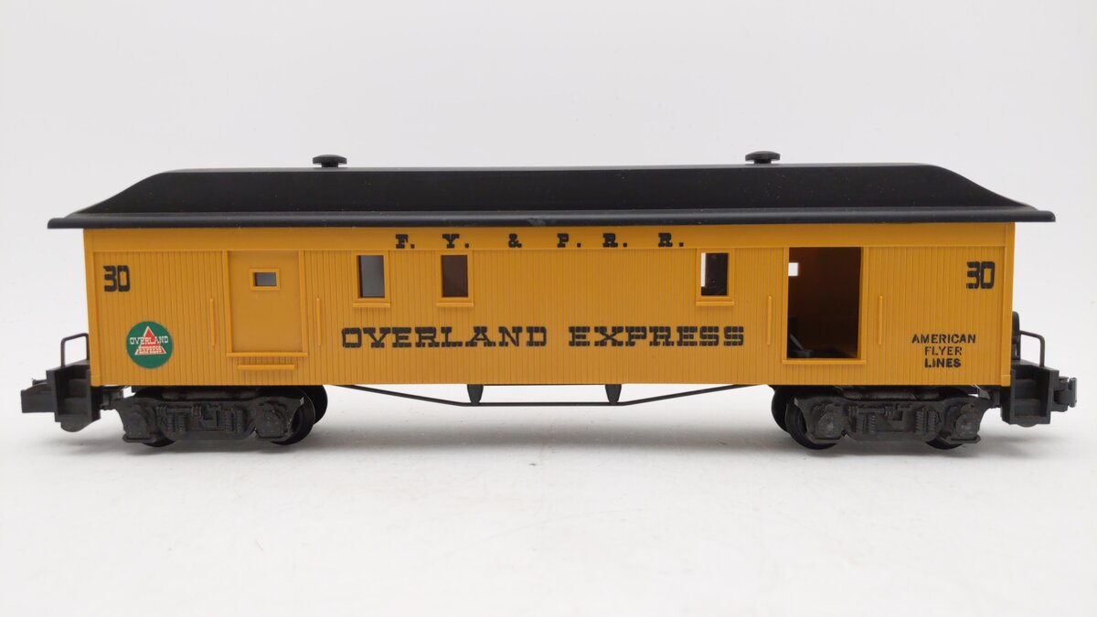 American Flyer 24730 Vintage S Overland Express Baggage Passenger Car EX/Box