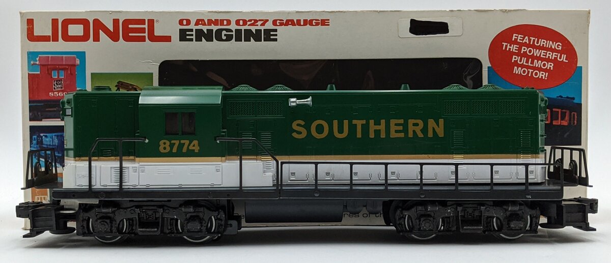 Lionel 6-8774 O Gauge Southern GP-7 Diesel Locomotive #8774 EX/Box