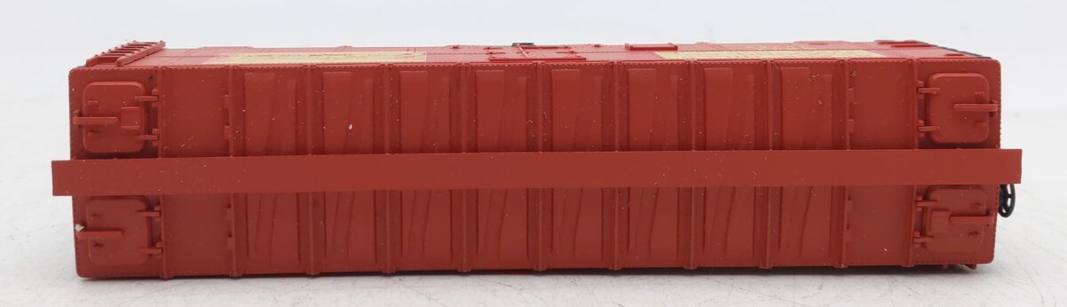 Walthers 910-3506 HO Union Refrigerator Trans. URTX 40' Steel Meat Reefer Black  EX