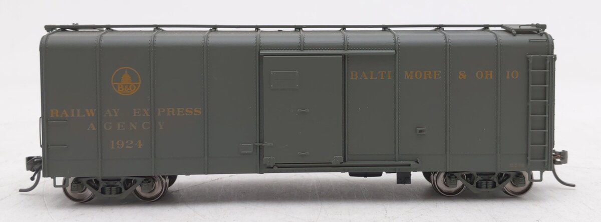 Fox Valley Models 30311 HO Scale B&O Wagon-Top/Flat Dr C-16 Express Boxcar #1924 EX
