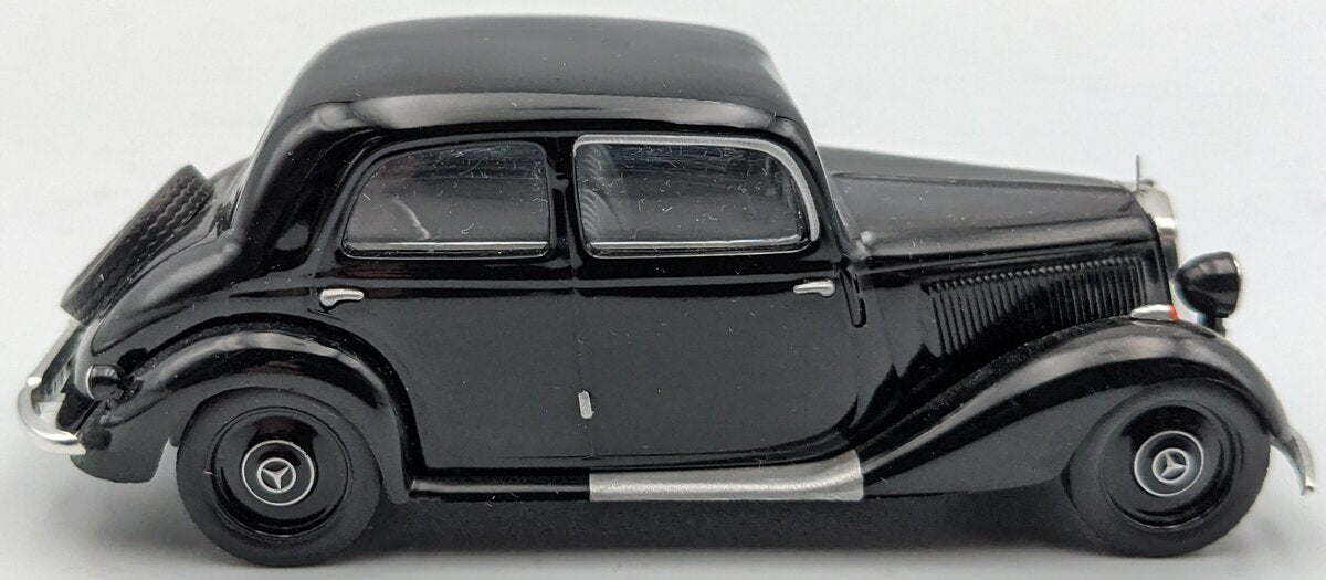IXO Models 1:43 Mercedes 170V 1949 Black