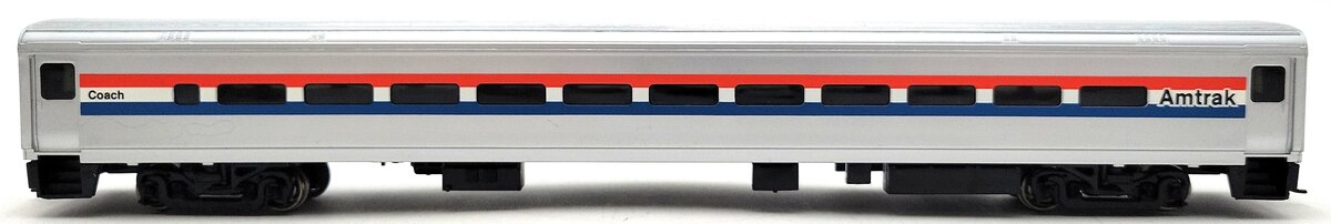 Walthers 932-6051 HO Scale Amtrak 85' Horizon Fleet Coach Car EX/Box