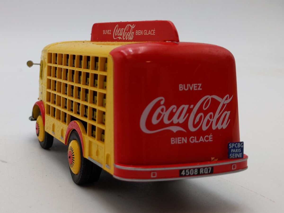 IXO Models 1:43 Scale Renault 2,5 t Coca Cola Plateau Brasseur EX/Box