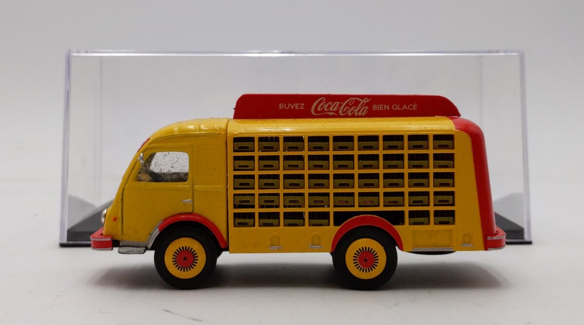 IXO Models 1:43 Scale Renault 2,5 t Coca Cola Plateau Brasseur EX/Box