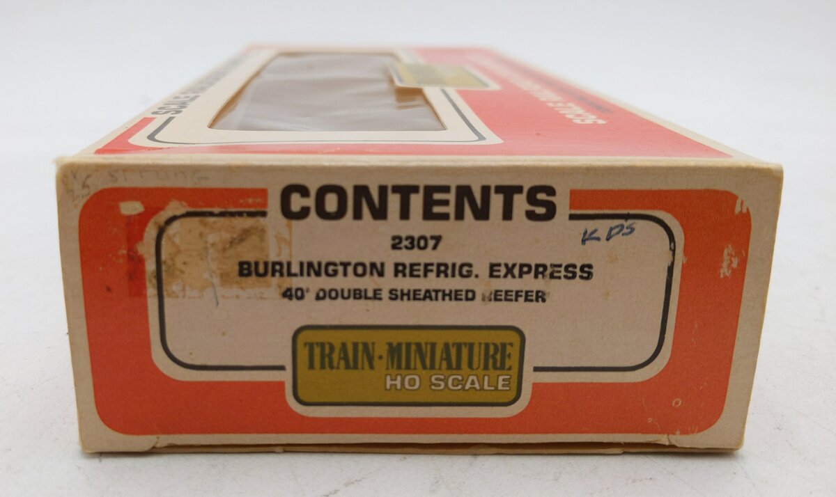 Train Miniature 2307 HO Burlington  40' Double-Sheathed Reefer Car 75209 LN/Box