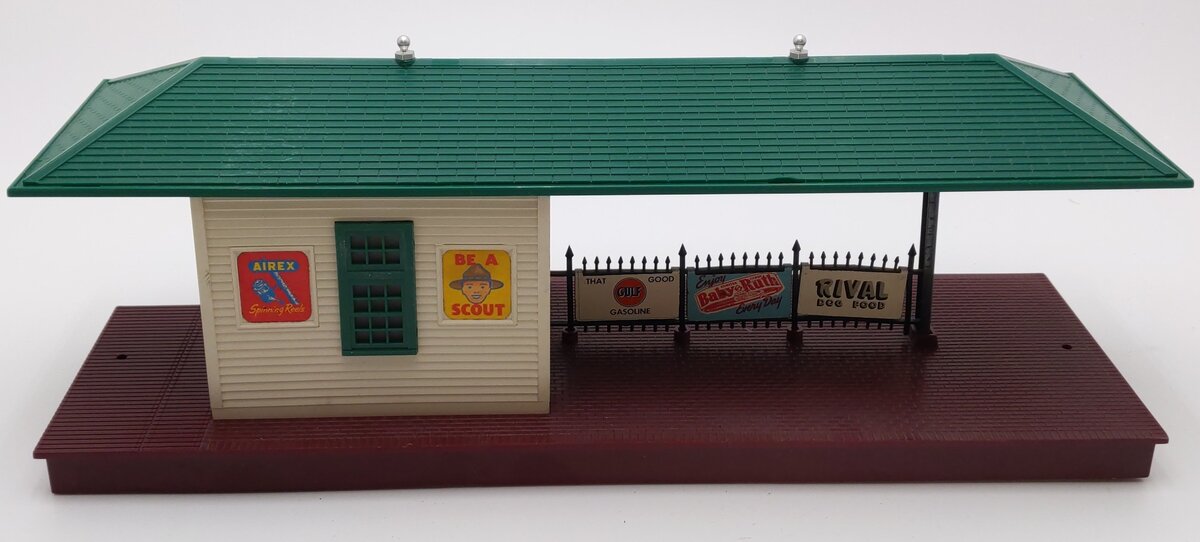 Lionel 257 Vintage O Freight Station w/ Diesel Horn EX