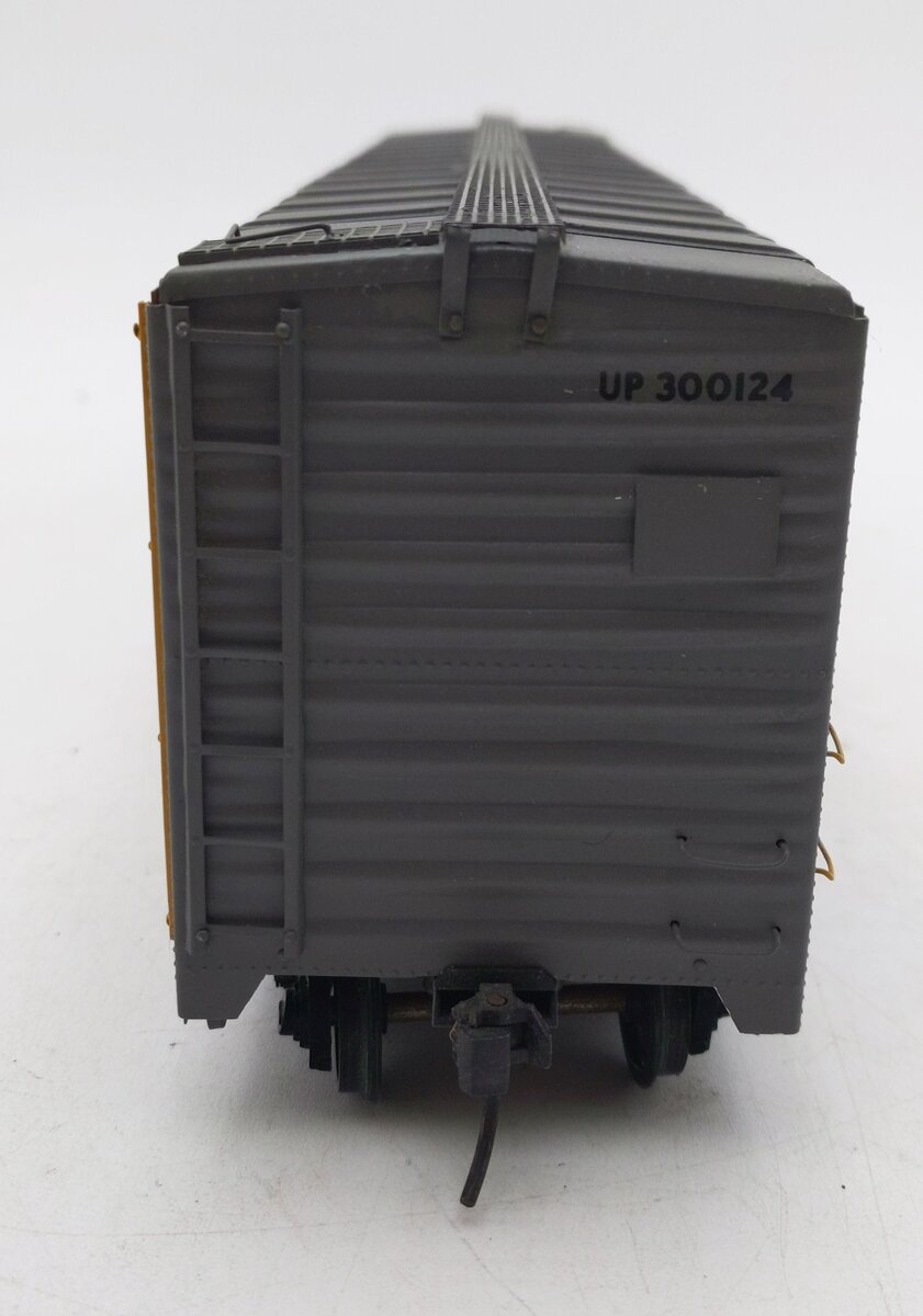 Central Locomotive Works O Gauge Union Pacific Custom Painted Boxcar 2 rail