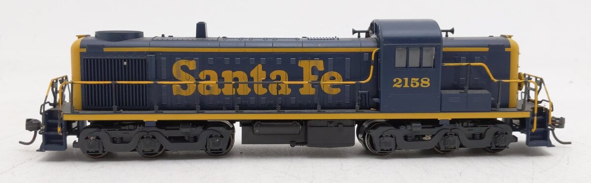 Atlas 8173 HO Scale Santa Fe RSD4/5 Diesel Locomotive #2158 VG