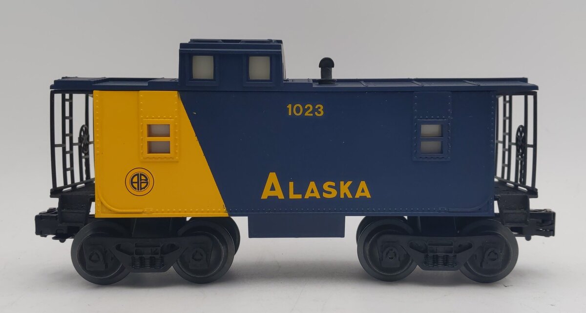 O Gauge Alaska Caboose #1023 - Custom Painted