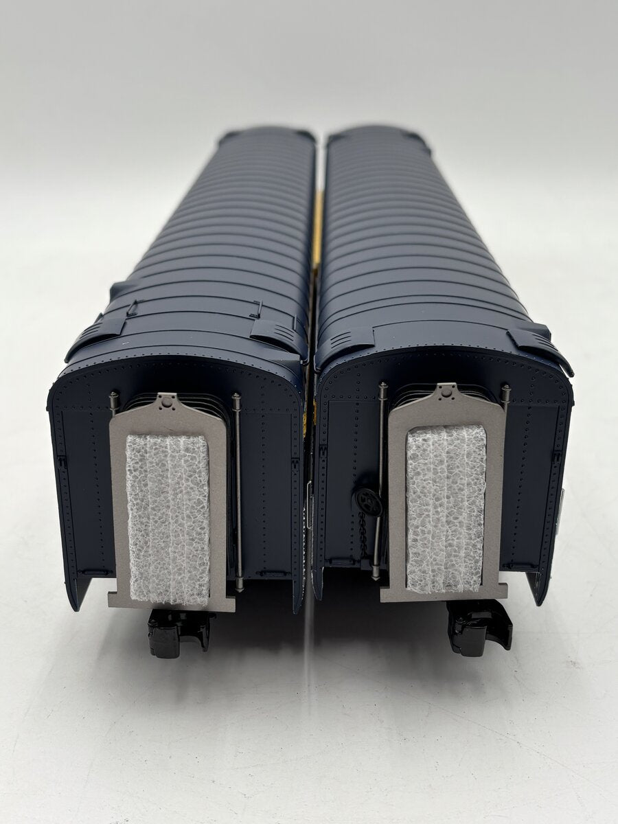 MTH 20-66226 O Chesapeake & Ohio 70' Ribbed 2-Car Sleeper/Diner Passenger Set