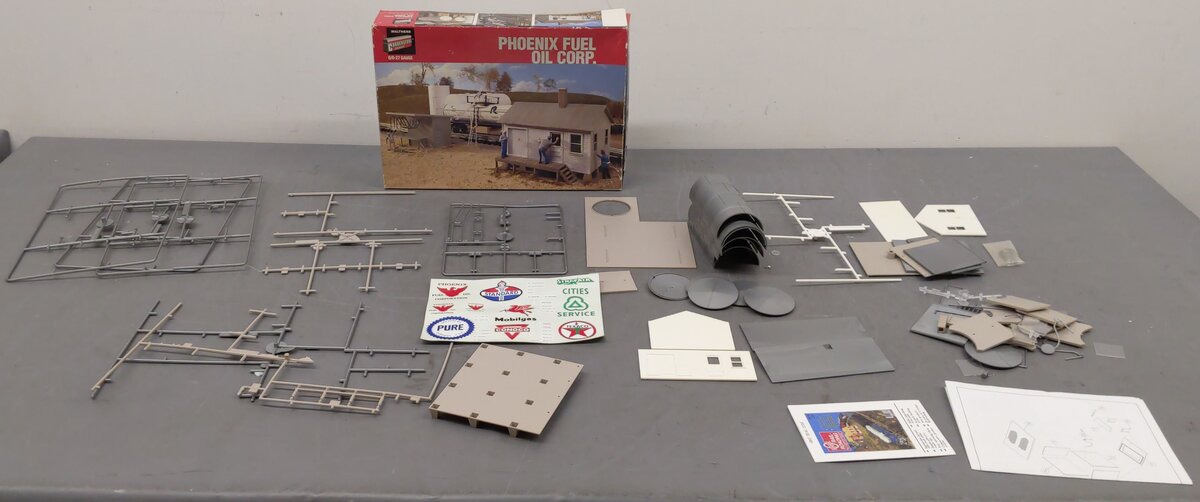 Walthers 933-3304 O And O-27 Phoenix Fuel Corp. Industrial Structure Kit VG/Box
