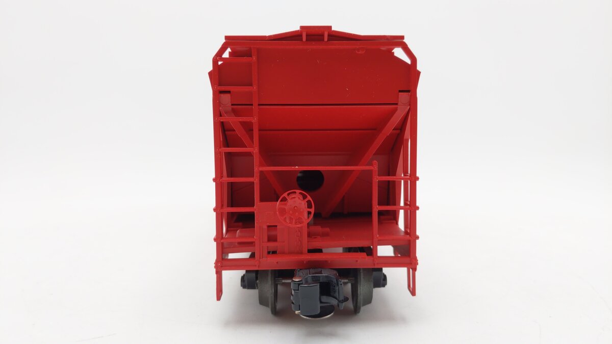 Weaver 101607 Canada 4-Bay Covered Hopper LN