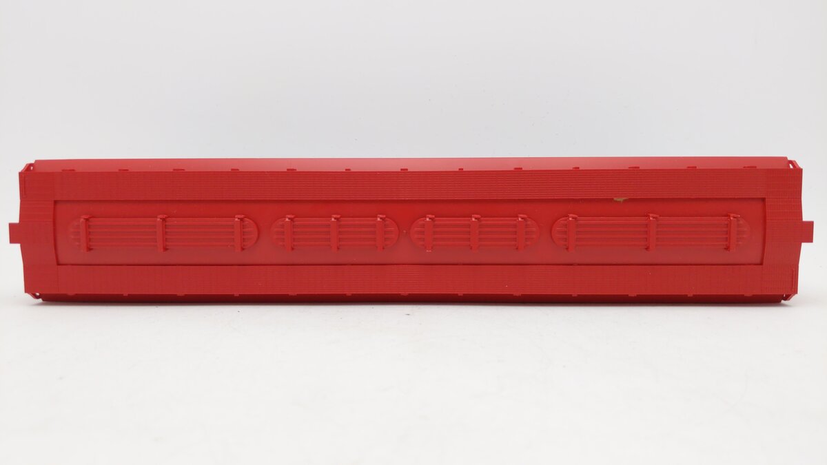 Weaver 101607 Canada 4-Bay Covered Hopper LN