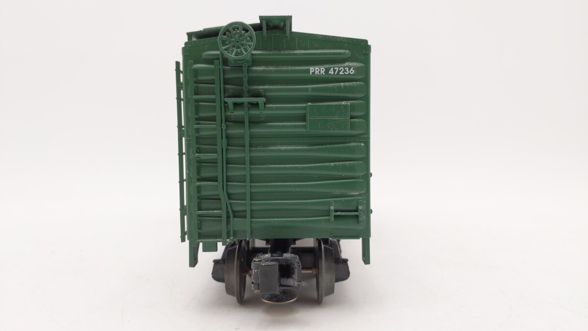 Weaver 47236 O Gauge Pennsylvania Railroad Boxcar #47236 (3 Rail) EX