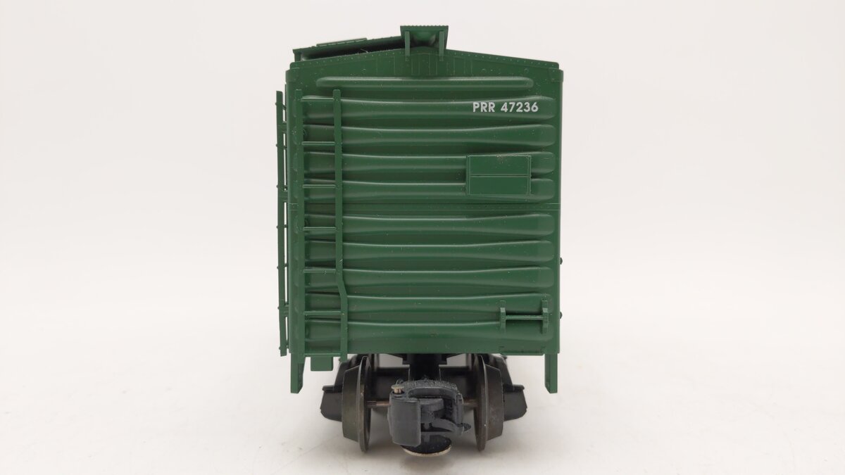 Weaver 47236 O Gauge Pennsylvania Railroad Boxcar #47236 (3 Rail) EX