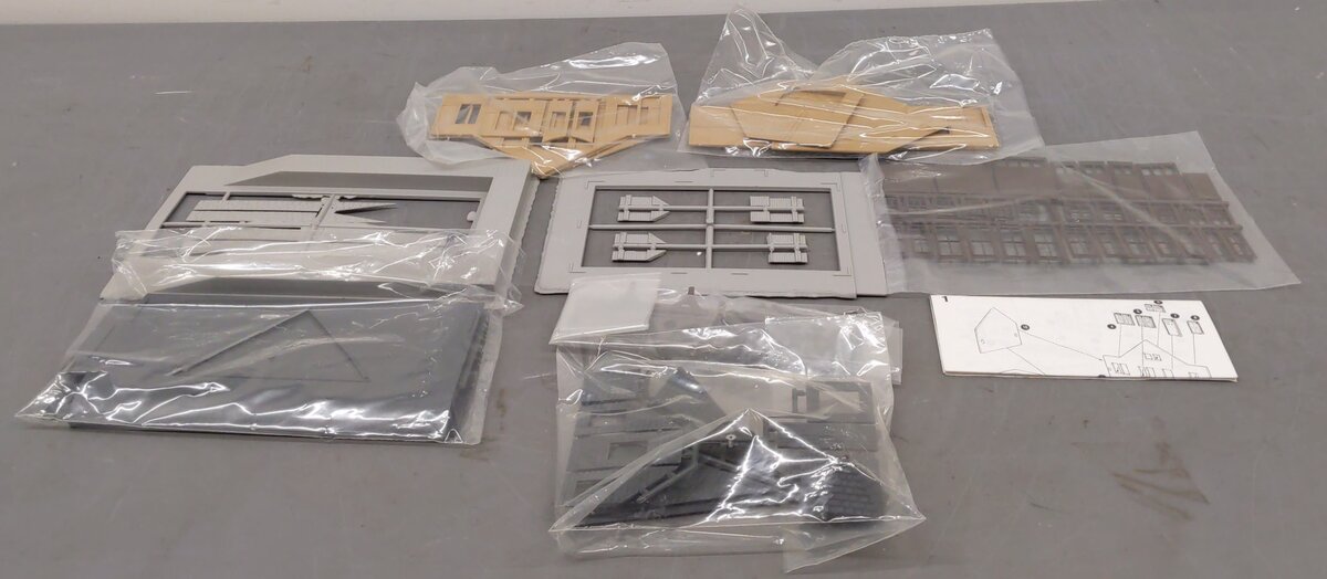 Lionel 6-62709 O and O27 Scale Rico Station Building Kit EX/Box