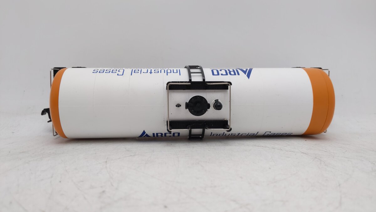 MTH 20-92011 O Gauge Airco Single Dome Tank Car #3008 EX/Box