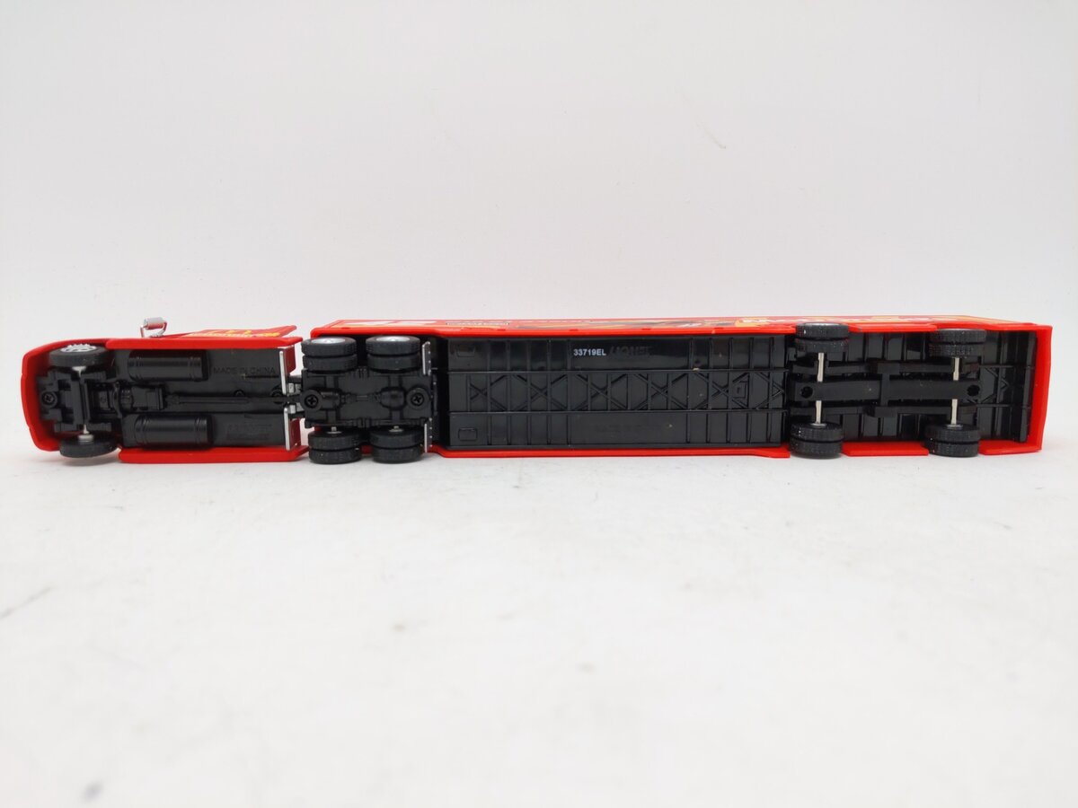 Lionel Racing NASCAR Authentics 1:64 Kyle Larson McDonald's Hauler #42 EX/Box