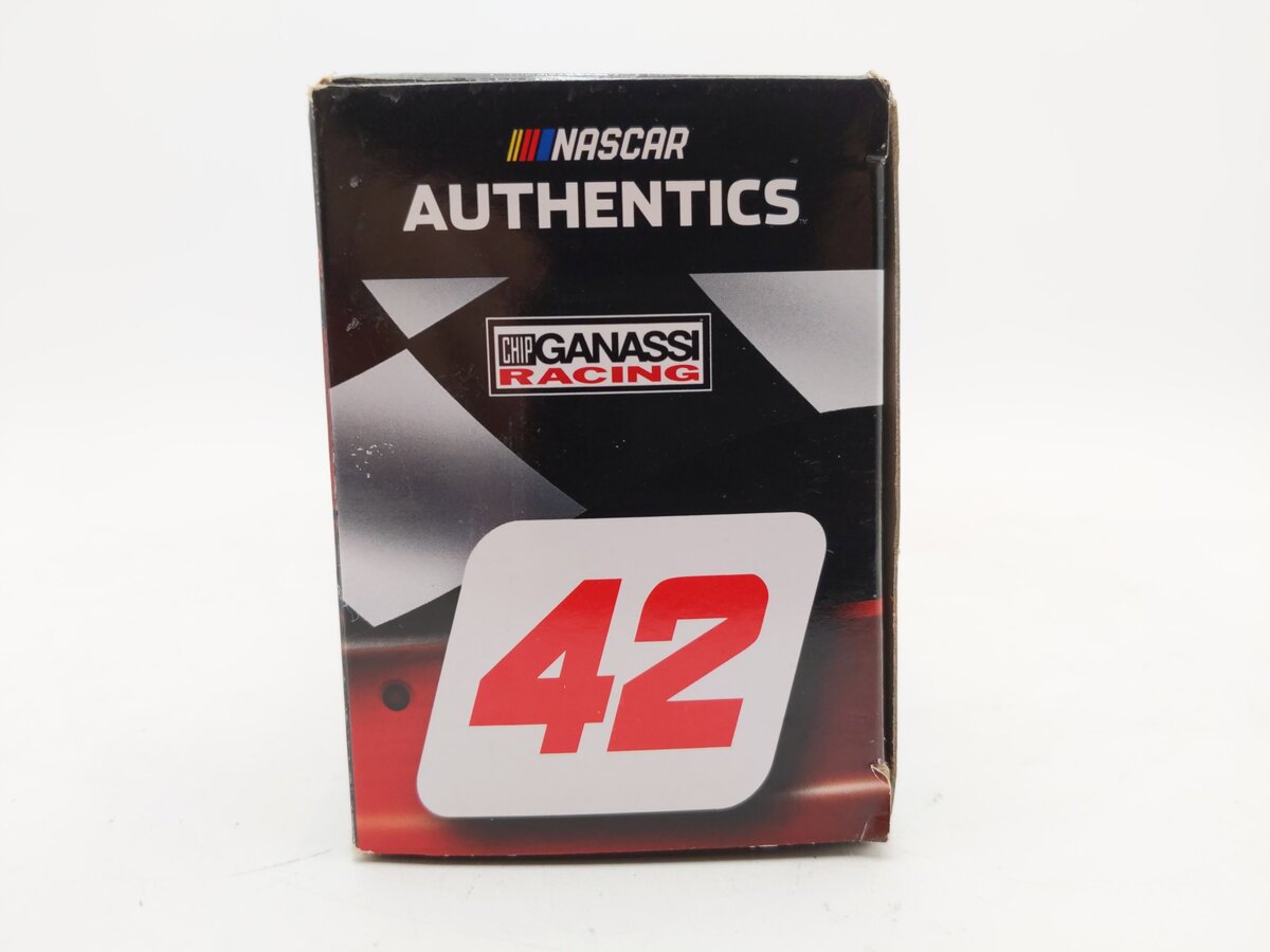 Lionel Racing NASCAR Authentics 1:64 Kyle Larson McDonald's Hauler #42 EX/Box