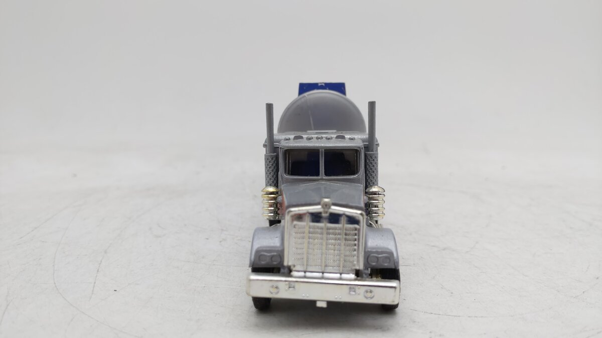 Lionel 6-12837 O Gauge Humble Oil Tractor Trailer & Tanker EX/Box