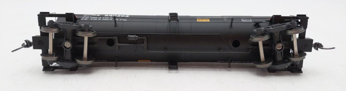 Atlas 1560-2 HO Scale Shippers Car Line (SHPX) 17,360 Gallon Tank Car #240303 EX/Box