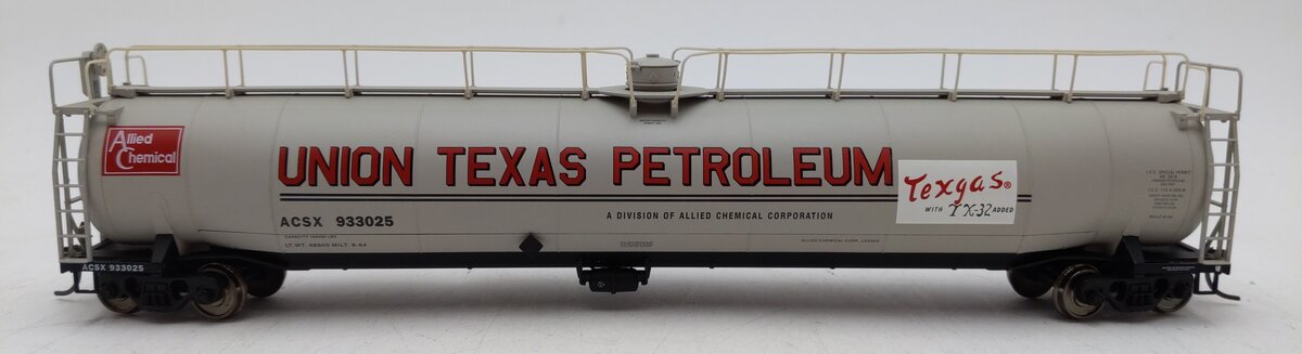 Atlas 1730-3 HO Union Texas ACF 33,000 Gallon Tank Car #933025 EX/Box
