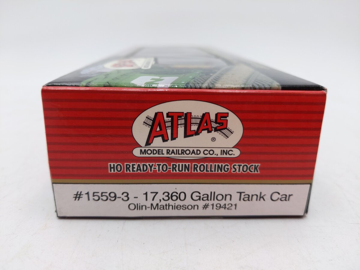 Atlas 1559-3 HO Scale Olin-Mathieson 17,360 Gallon Tank Car #19421 EX/Box