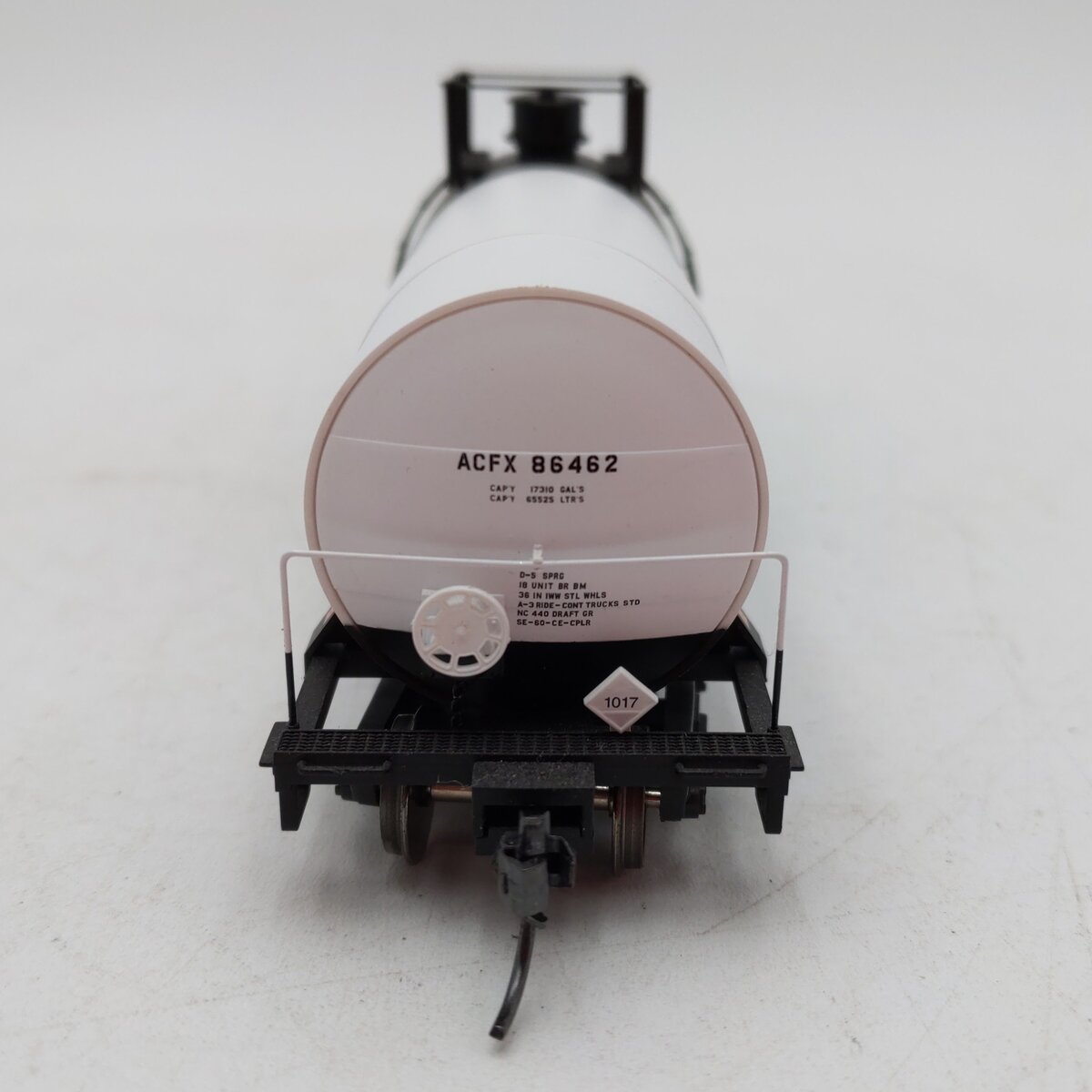 Atlas 1553-1 HO Scale ACFX 17,360 Gallon Tank Car #86462 EX/Box