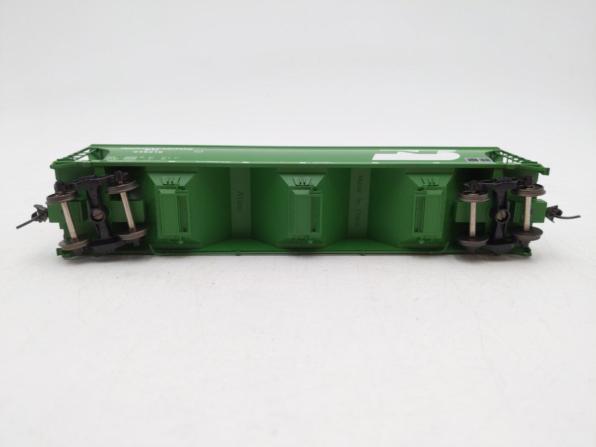 Atlas 1454-1 HO Burlington Northern ACF 4650 3-Bay Centerflow Hopper Car #446219 EX/Box