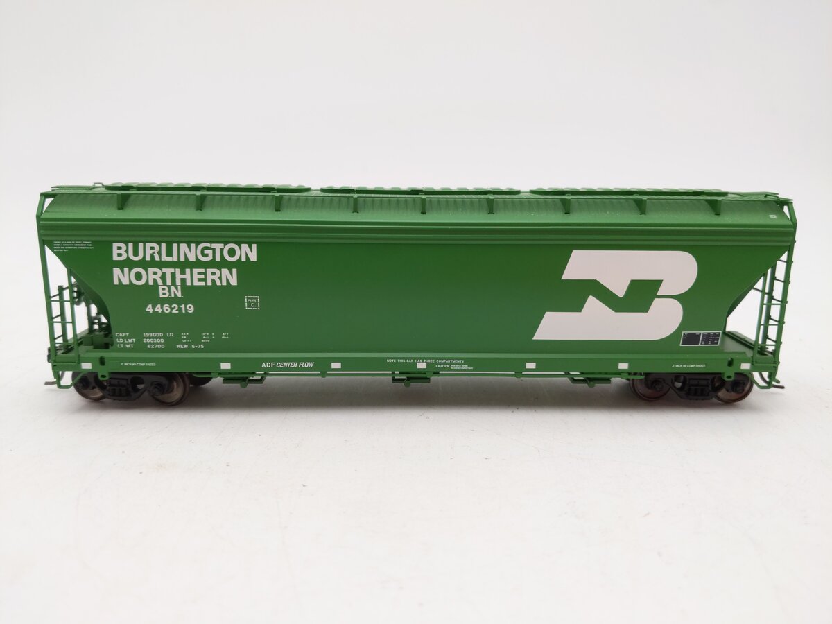 Atlas 1454-1 HO Burlington Northern ACF 4650 3-Bay Centerflow Hopper Car #446219 EX/Box