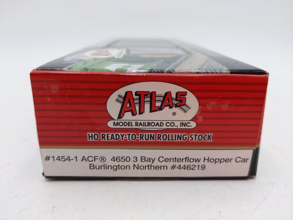 Atlas 1454-1 HO Burlington Northern ACF 4650 3-Bay Centerflow Hopper Car #446219 EX/Box
