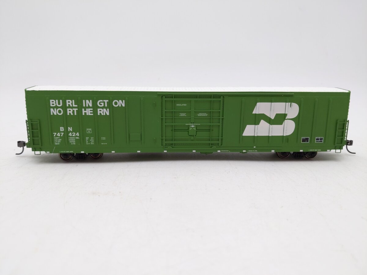 Erm 1064B HO Scale Burlington Northern 12' Door Beer Car #747424 EX/Box