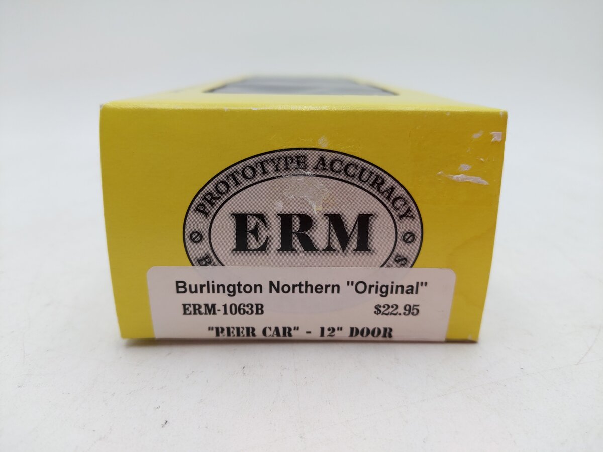Erm 1063B HO Scale Burlington Northern 12' Door Beer Car #747420 EX/Box