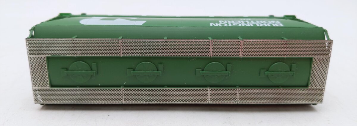 InterMountain H1074D HO Scale Burlington Northern ACF 2-Bay Hopper Car #435674 EX/Box